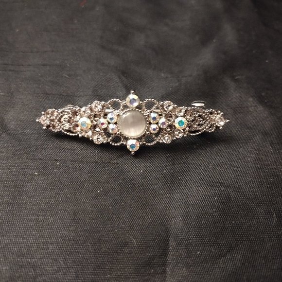 New SET OF 2 -  Pink Crystal Heart Shaped Hair Clip + Diamond Clip - Picture 4 of 5